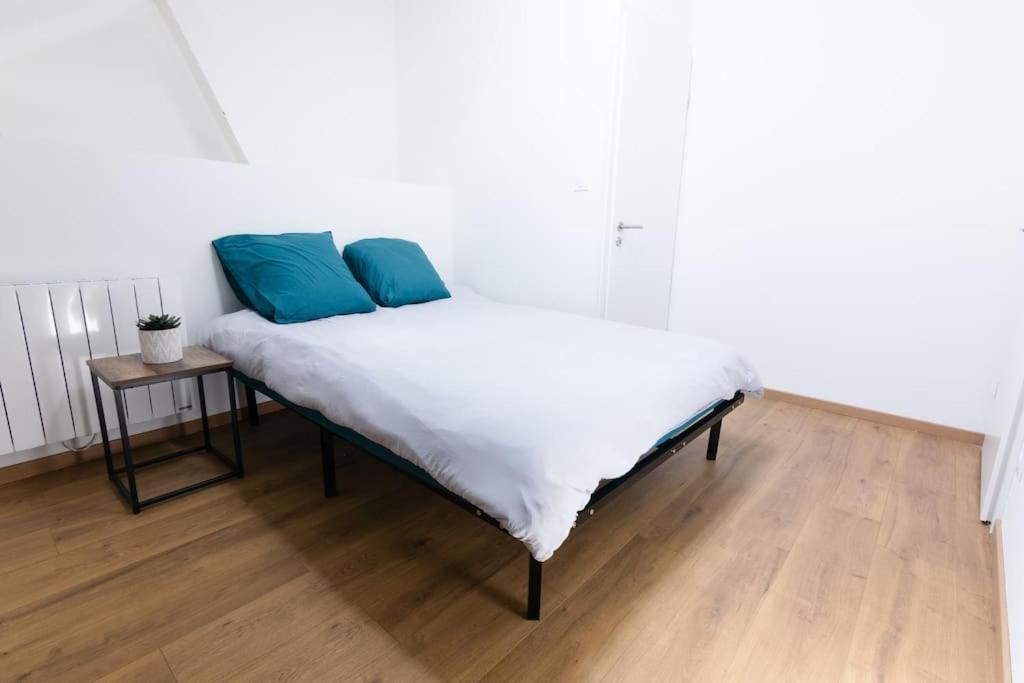 Apartment Near The Magic 6 Persons Apartment, 1 -minute Walk To Christmas Market! *