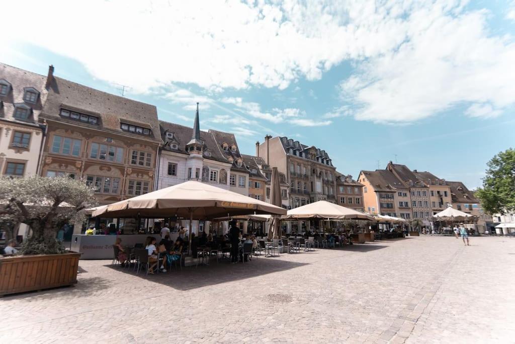 Near The Magic 6 Persons Apartment, 1 -minute Walk To Christmas Market!